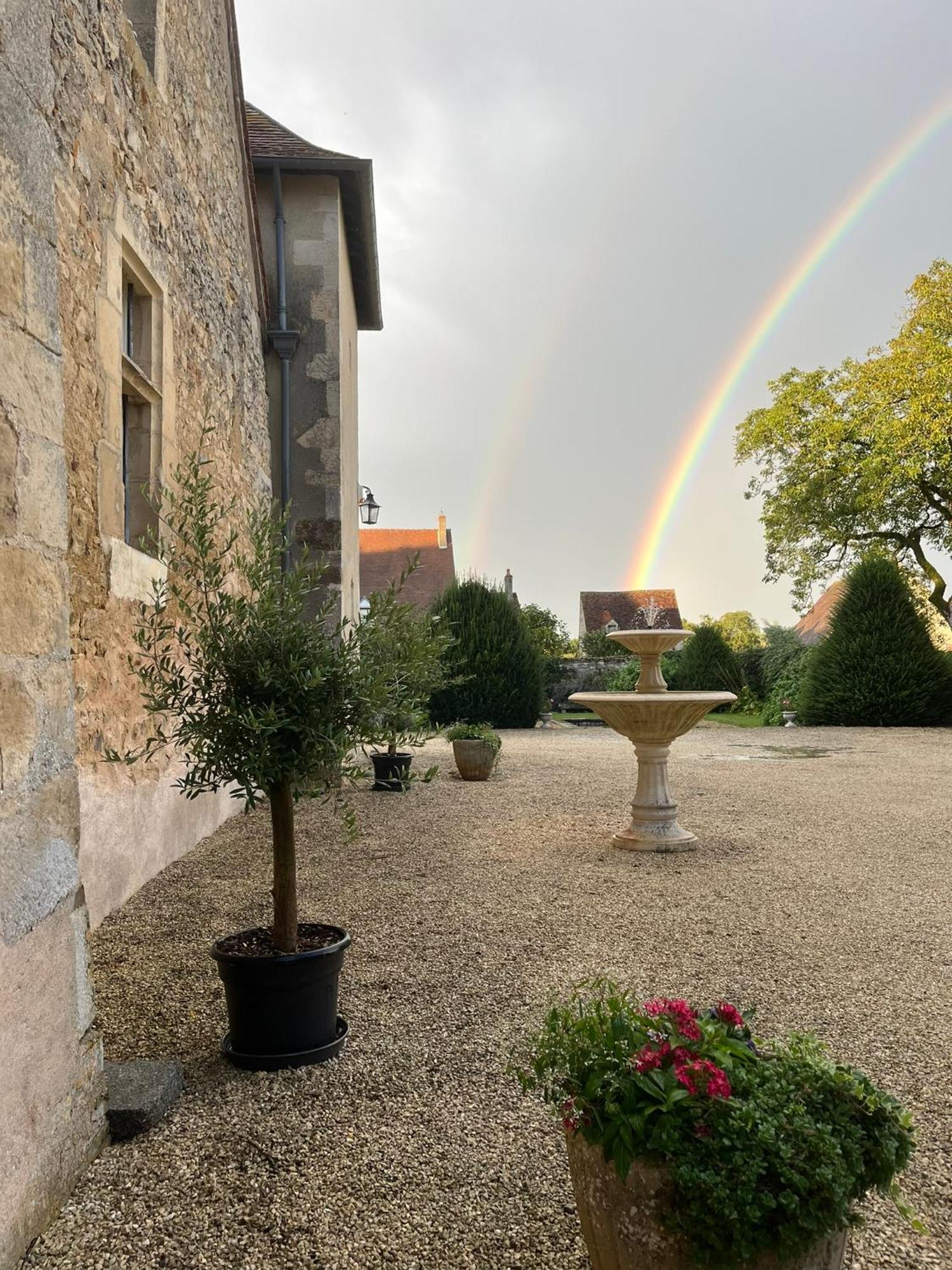 O2 Tours Bed & Breakfast Ourouer-les-Bourdelins Exterior photo